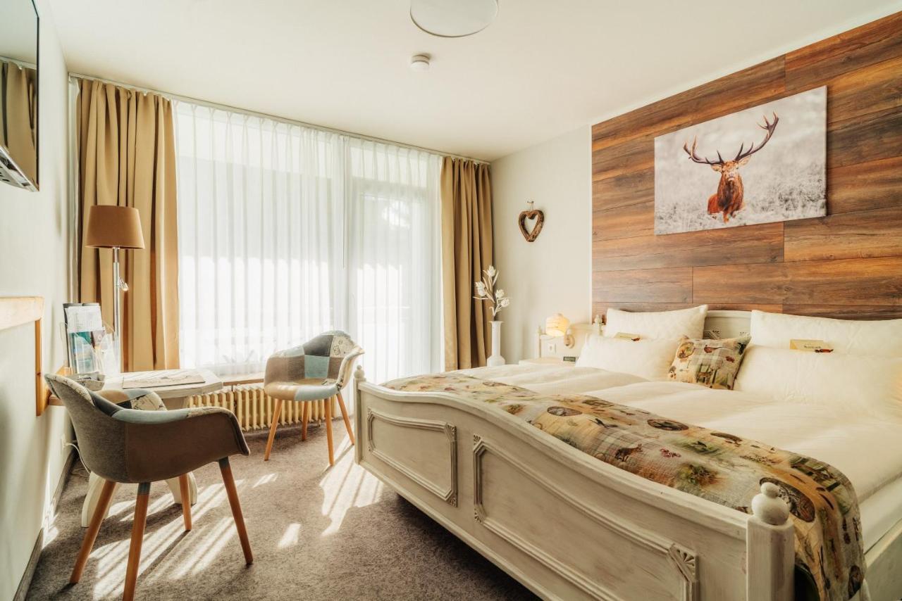 Hotel Hasselhof Garni Vier Sterne برونلاغ المظهر الخارجي الصورة